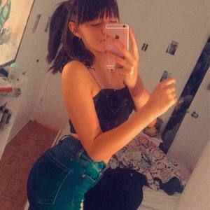 Meet your Posher, Maika